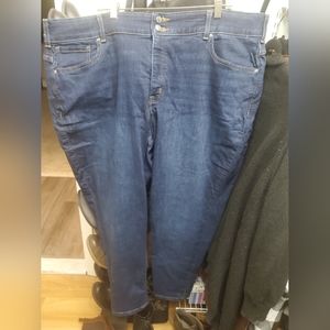 LANE BRYANT size 26R Capri jeans dark blue